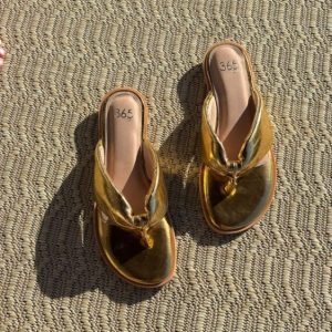 Rasteira Comfy Ouro
